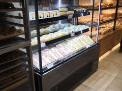 面包甜点陈列柜-罗森尼娜(德思勤店)
