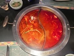 -廖掌柜·重庆鲜货火锅(上海首店)