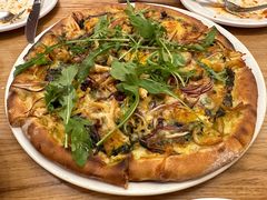 -城市大道红炉披萨烘焙坊