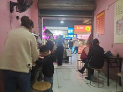 -老安庆馄饨(信旺·华府骏苑西区西南海卉文化生活街店)