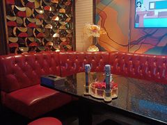 -萧邦音乐会所KTV(向西店)