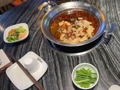 -老船舫·现做活鲜鱼馆(东郊记忆店)
