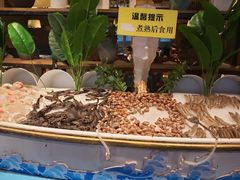-领鲜活海鲜榴莲自助火锅(东门店)