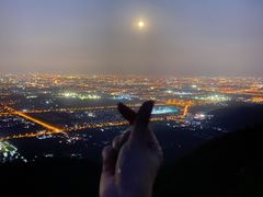 -鬼笑石后山停车场