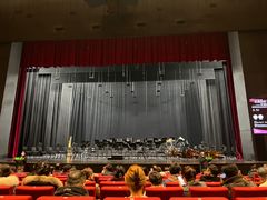 -交通银行前滩31演艺中心