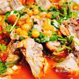 成都冒烤鸭VS北京烤鸭？