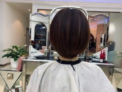 -BULB STUDIO 巴柏明星发型工作室