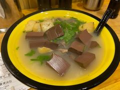 -龙咆汤包·手工现包小笼(拱北口岸店)