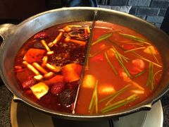 -湊湊火锅·茶憩(新中关购物中心店)