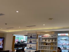 -上海和裕一汽丰田4S店(七宝店)