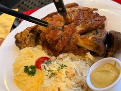 -申德勒加油站餐厅(三里屯北小街店)