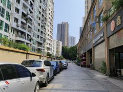 -鑫鹏浩汽车服务有限公司(荔海春城店)