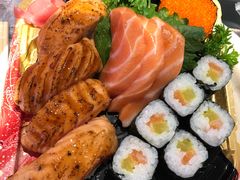 -盒马鲜生(红莲店)