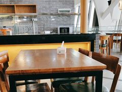 -桂林小吃街(桂林国际机场店)