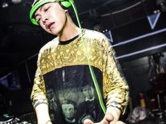 -Club Queen皇后酒吧