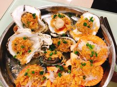 -小辣妹川味海鲜加工店(第一市场椰风巷店)