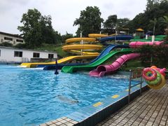 -大河马水上世界