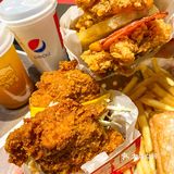 K记断货王肉霸堡终于回归啦！好吃哭！
