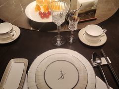 -海派悦庭·海胆烧麦·新融合菜(凯德广场店)