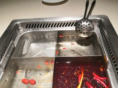 -海底捞火锅鲜切牛肉主题店(长寿路店)