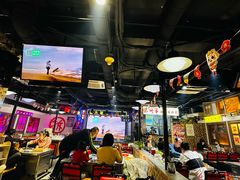-马路牙子烧烤音乐酒馆(望京店)