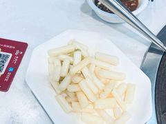 -鲁员外地锅鸡地锅鱼(古墩路店)
