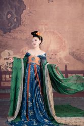 -盘子女人坊生日照·摄影馆(浦东店)