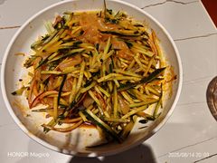 -经典老菜坊·开封灌汤包(火车站店)