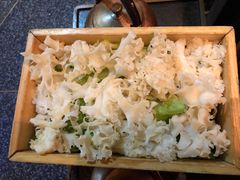 绣球菌-盡膳口福跷脚牛肉火锅(北美新天地店)