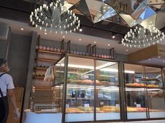 面包甜点陈列柜-奈雪的茶(大梅沙8号仓店)