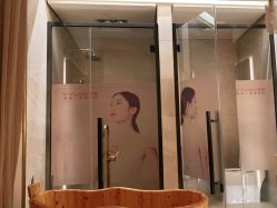 -苑苑vbeauty科技美容SPA