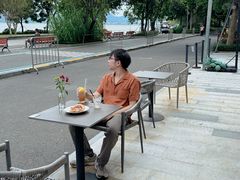-ommo cafe(半岛城邦店)
