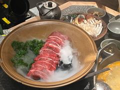 -三出山火锅(南京万象天地店)