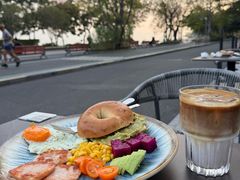 -ommo cafe(半岛城邦店)