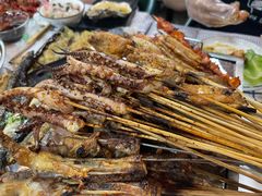 -云晓光头烧烤吧(德平路店)