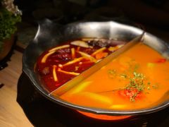 台式麻辣锅-湊湊火锅·茶憩(杭州湖滨银泰in77店)