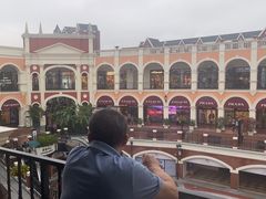 -佛罗伦萨小镇广佛名品奥特莱斯(疏港路店)