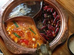 -江湖餐厅–重庆九宫格老火锅