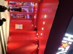 -嗨翻Hi-Fun竞技主题乐园·蹦床亲子生日轰趴(国光1937店)