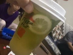 -必胜客餐厅(昆百大泰业城店)