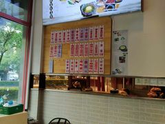 -聚笼鲜美食(凤凰街店)