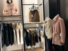 -COACH蔻驰(赛特奥特莱斯店)