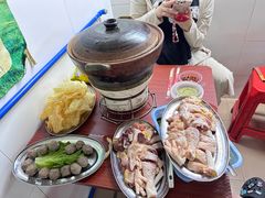 -威邵鸡煲(西华路总店)