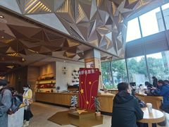 -星巴克臻选(杭州嘉里中心1F店)