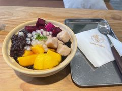 -嗒令甜品·主题融合料理餐厅(首座时代店)