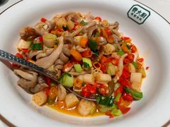 -费大厨辣椒炒肉(悠唐购物中心店)