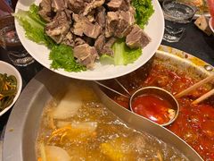 -沸炉重庆老火锅(军事博物馆店)