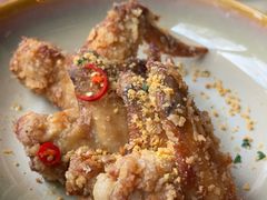 幻师脆脆金沙翅-COMMUNE幻师(五角场店)