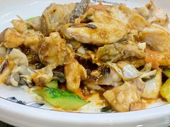 生炒鱼头-广迎居老正兴菜馆