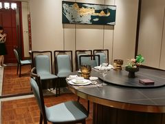 包厢-鼎泰亨·海鲜牛肉餐厅(滨江店)